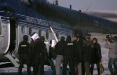 Nouă vameşi din Botoşani au fost ridicaţi de mascaţi