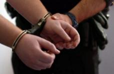 Trei bărbați reținuți în urma unor mandate de executare emise de Judecătoriile Botoșani, Dorohoi și Suceava