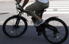 Accident provocat de un biciclist