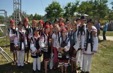 Muzică bună şi multă lume la zilele comunei George Enescu - VIDEO | FOTO