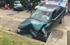 Tragedie la Carasa! Un bărbat a murit și trei persoane au ajuns la spital în urma unui impact frontal - FOTO
