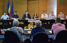 Prefectul Dan Şlincu: „Fac un apel la botoşănenii care au porci în gospodării...” – FOTO