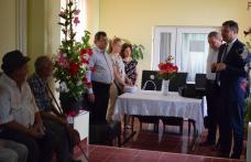 Ajutoare de urgenţă, în valoare de 160.000 de lei, distribuite astăzi botoşănenilor afectaţi de fenomenele hidro-meteorologice - FOTO