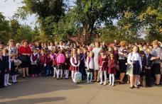 Început de an școlar la Școala Gimnazială „Alexandru Ioan Cuza” Dorohoi - FOTO