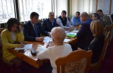 Grup de lucru înfiinţat pentru sprijinirea fermierilor care doresc să îşi înfiinţeze abatoare