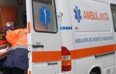 Accident! Două persoane rănite după ce o mașină a intrat pe contrasens