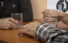 Doi tineri au băut împreună apoi s-au luat la bătaie. Unul dintre ei a ajuns după gratii