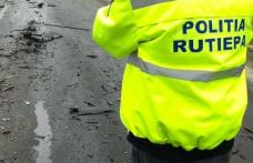 Un șofer în stare de ebrietate s-a ales cu dosar penal după ce a lovit două mașini oprite la trecerea de pietoni