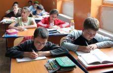 Evaluarea elevilor de liceu şi gimnaziu începe luni 