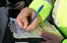 Bărbat reţinut pentru conducere cu permisul suspendat