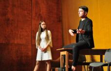 Colegiul Național „Grigore Ghica” Dorohoi – Suntem oameni, avem emoții, iubim teatrul! - FOTO