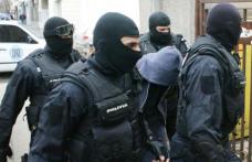 Percheziții domiciliare la locuința unui dorohoian. Bărbatul a fost reţinut pentru contrabandă