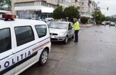 Depistat în timp ce circula pe o stradă din Dorohoi, la volan fără permis și cu autorizația expirată