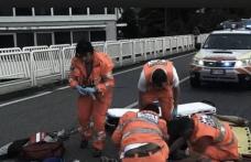 Un român de 30 de ani din Italia a murit pe loc, în urma unei glume. Fractura la gât i-a fost fatală 