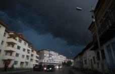 O nouă avertizare de ploi și frig pentru aproape toată țara! Județul Botoșani afectat de COD GALBEN
