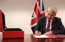 Revin VIZELE pentru Anglia!? Guvernul Marii Britanii a abrogat actul de aderare la Uniunea Europeană. Brexit fără acord pe 31 octombrie