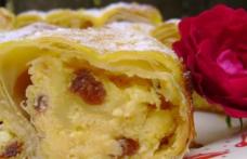 Plăcintă cu brânză dulce
