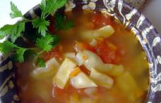 Ciorbă de păstăi