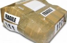 Ţeapă la cumpărăturile pe internet: a comandat un telefon mobil, a primit o piatră