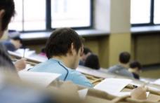 S-au afișat modelele de subiecte pentru examenul de bacalaureat şi evaluarea naţională din 2012