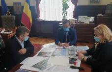 25 de străzi din Dorohoi vor fi asfaltate. Astăzi a fost semnat contractul!