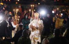 Un preot din Suceava a fost amendat pentru slujba oficiată alături de ÎPS Teodosie, fără măști și distanțare socială