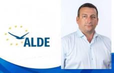 Bogdan Dăscălescu: „Toți politicienii vorbesc despre democrația participativă, dar în realitate, pe cetățeni nu-i ascultă nimeni!”