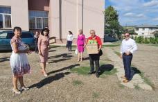 10.000 de măști și dezinfectant pentru mai multe școli din municipiul și județul Botoșani, donate de PSD în lipsa materialelor sanitare de la Guvernul