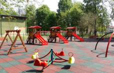 Veste bună pentru copiii și părinții din județul Botoșani! Se REDESCHID locurile de joacă