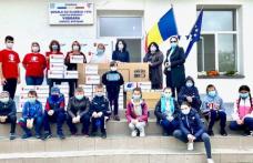 Școala din Viișoara primește ajutor de urgență pentru a avea acces la educație