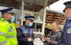 Purtați mască: Amenzi de 31.000 de lei pentru lipsa declarației și a măștii