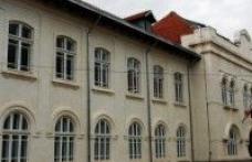 Paşi spre educaţia globală: Bacşişul- între cutumă şi dilemă etică