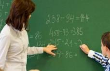 Profesorii care fac ore remediale vor primi 200 de lei pe lună per elev