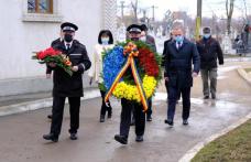 Jerbă de flori depusă de autoritățile botoșănene în ziua Micii Uniri - FOTO