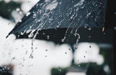 Informare meteo! Meteorologii anunță două zile de ploi, instabilitate atmosferică și vânt