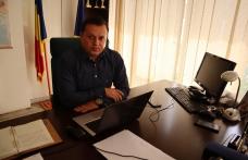 Cătălin Silegeanu: „La mulți ani tuturor învățătorilor!”