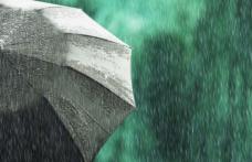 Meteorologii anunță vânt, vijelii și grindină pentru următoarele zile