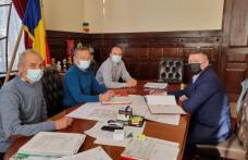 Încă un pas spre dezvoltarea durabilă: a fost semnat contractul de execuție pentru eficientizarea energetică a Spitalului Municipal din Dorohoi - FOTO