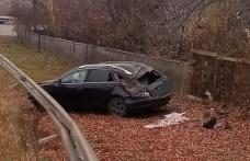Femeie rănită într-un accident, ajutată de doi pompieri care se întorceau dintr-o misiune - FOTO 