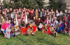 Datini și obiceiuri din județul Botoșani prezentate de Ansamblul „Mugurelul-Mărgineanca” la Câmpulung Muscel și București - FOTO