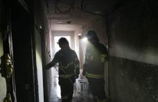 Garsonieră cuprinsă de flăcări la Botoșani! Un bărbat a fost salvat de pompieri – FOTO
