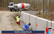 Sector din Drumul „Mănăstirilor” pregătit pentru asfaltare - FOTO