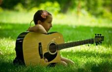 Se organizează înscrieri pentru Festivalul Național de muzică folk „Seri melancolice eminesciene”, ediția a XIII-a