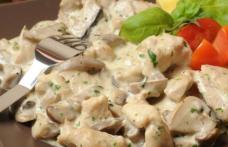 Pleurotus cu sos de vin alb
