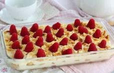 Tiramisu cu zmeură