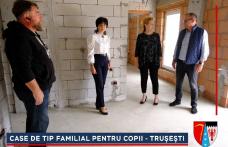 Construcția caselor de tip familial „Hansel și Gretel”, se apropie de final - FOTO