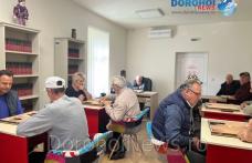 Ziua Internațională a Seniorilor sărbătorită la Dorohoi. Vârstnicii s-au întrecut la Turneul de toamnă la table - FOTO