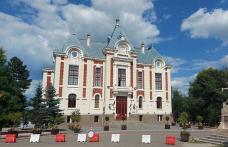 Primăria Dorohoi: În atenția persoanelor fizice și juridice care au fose septice/toalete cu bazine. Amenzi pentru cei care nu completează formularul!