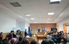 „Detectiv în lumea profesiilor” - Ziua Porților Deschise la Judecătoria Municipiului Dorohoi - FOTO