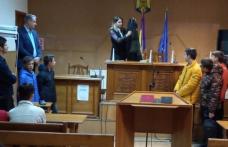 Elevii de la Școala Gimnazială „Mihail Kogălniceanu” Dorohoi au participat la Ziua Porților Deschise la Judecătoria Municipiului - FOTO